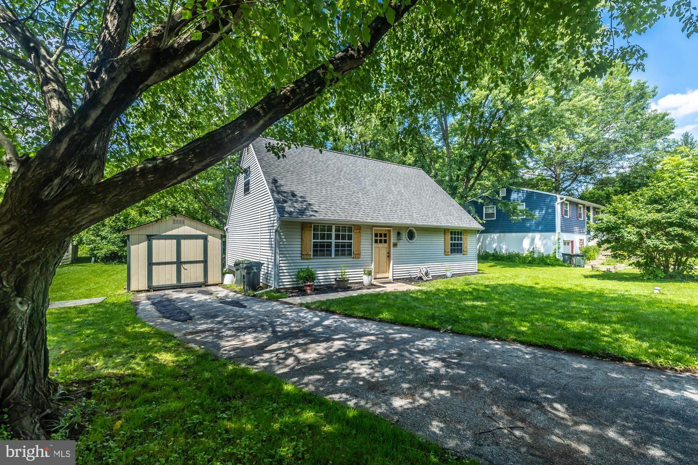 Property Photo: 9 Glen Ridge Drive PA 19335