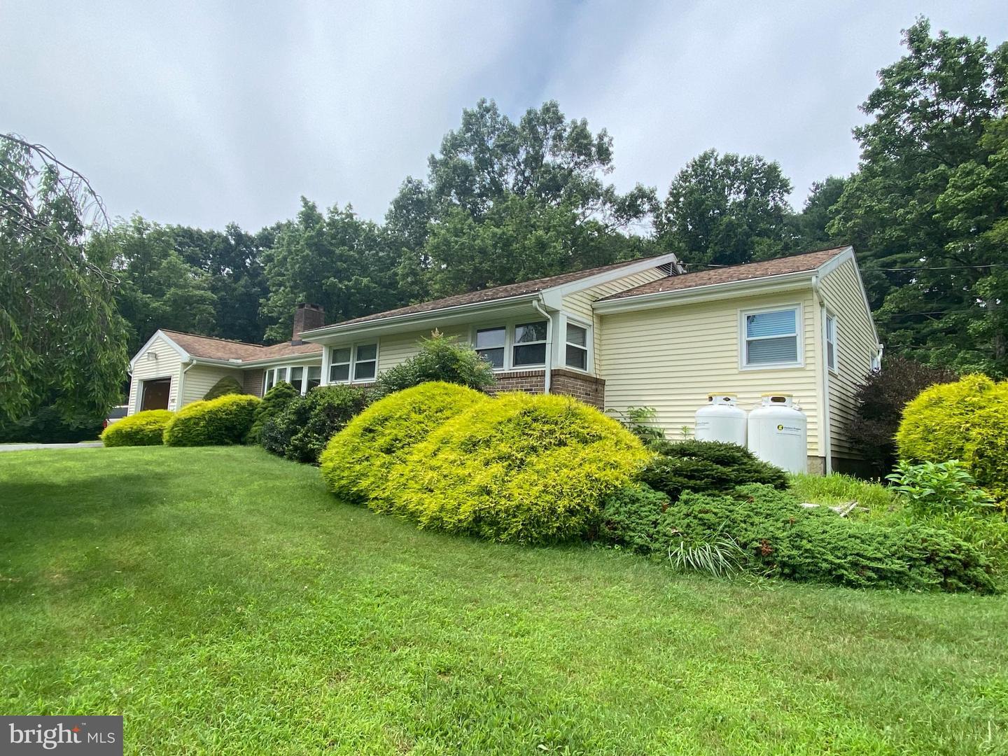 Property Photo:  45 Scarlet Lane  PA 19608 