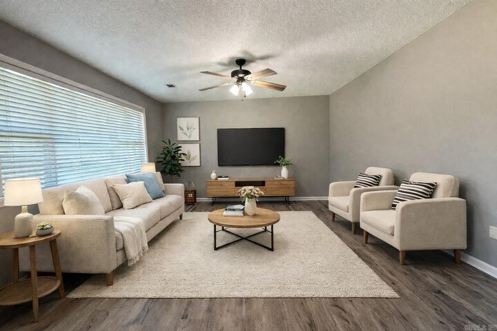 Property Photo:  1905 Glendale  AR 72450 