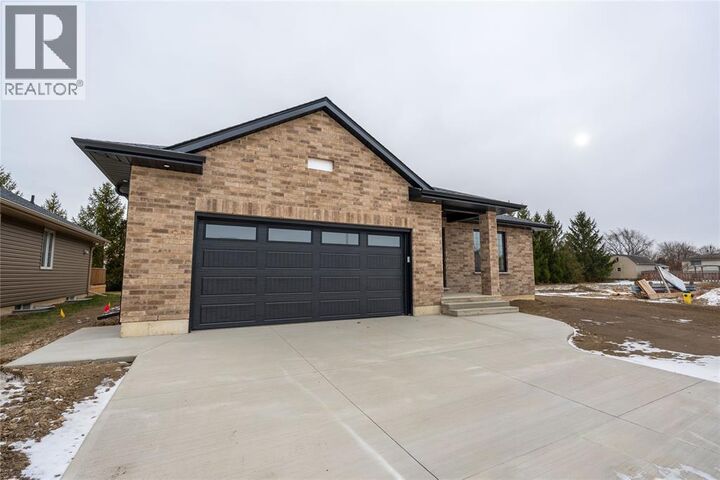 Photo de la propriété:  482 Katie Court  ON N0N 1R0 