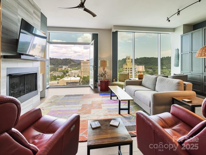 Property Photo: 7 Patton Avenue 1103 NC 28801