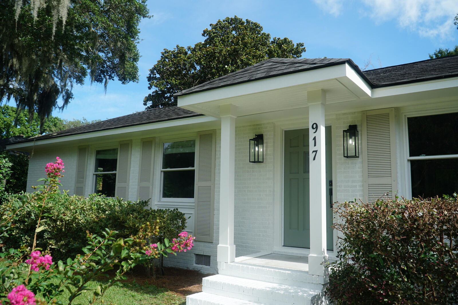 Property Photo: 917 S Shem Drive SC 29464