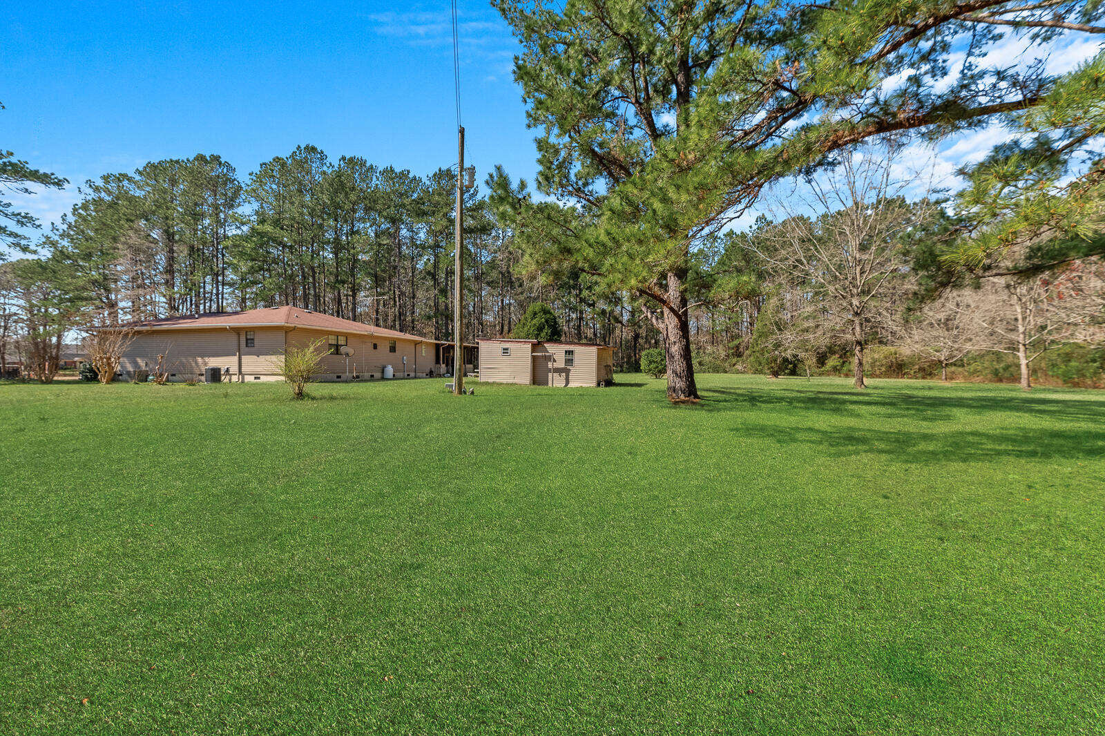 Property Photo: 102 Wright Lane SC 29445