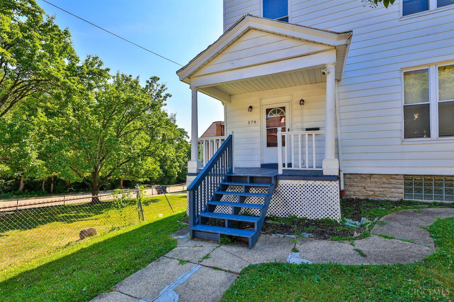 Property Photo: 578 Considine Avenue OH 45205