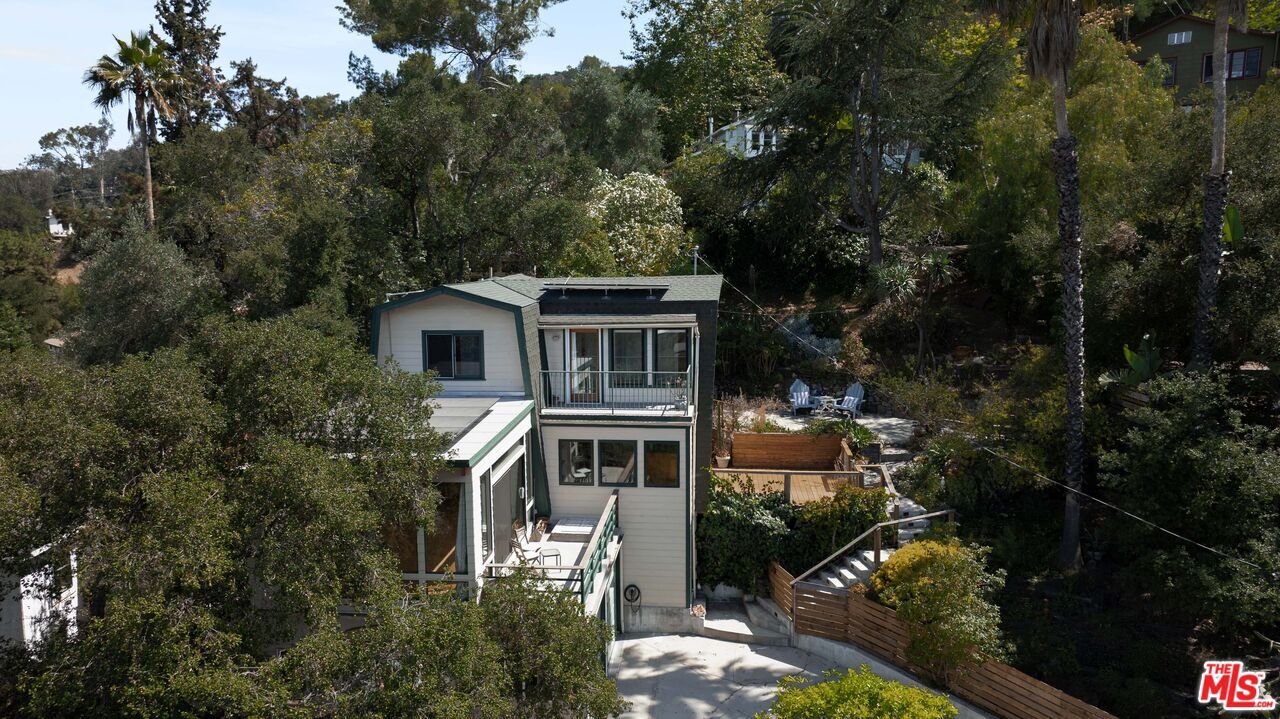 Property Photo: 1212 Fernwood Pacific Dr CA 90290