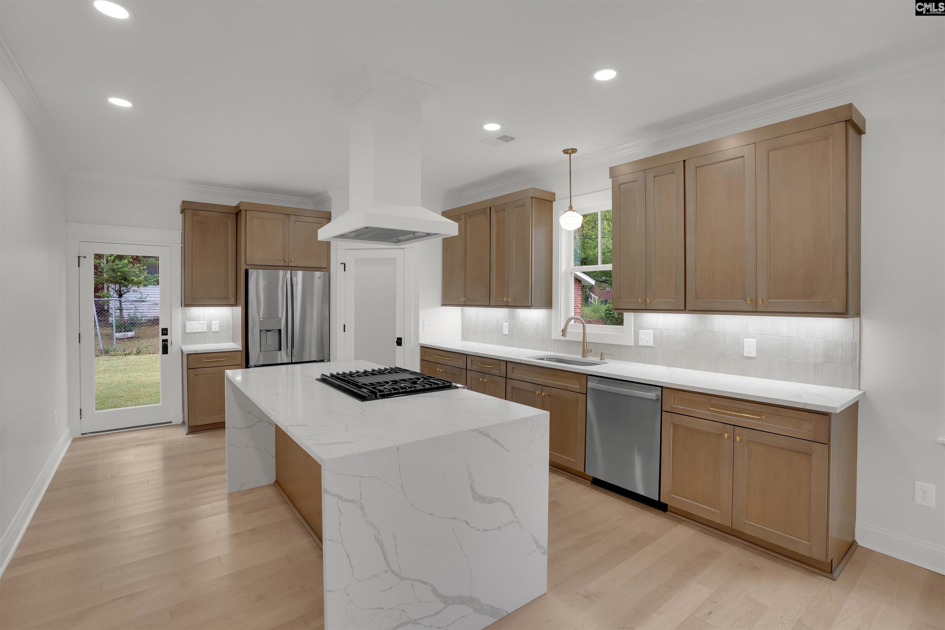 Property Photo:  1020 W Confederate  SC 29201 