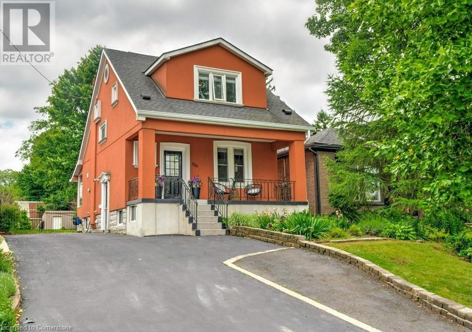 Photo de la propriété: 550 Hughson Street North ON L8L 4N9