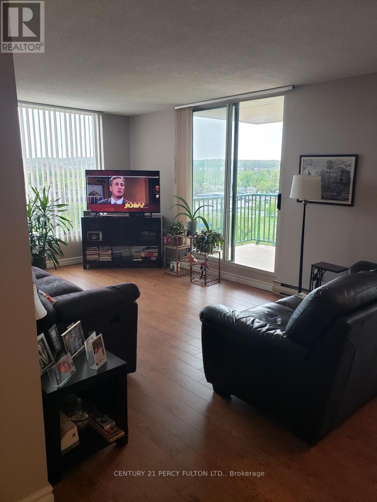 Property Photo: 75 Ellen Street 1004 ON L4N 7R6