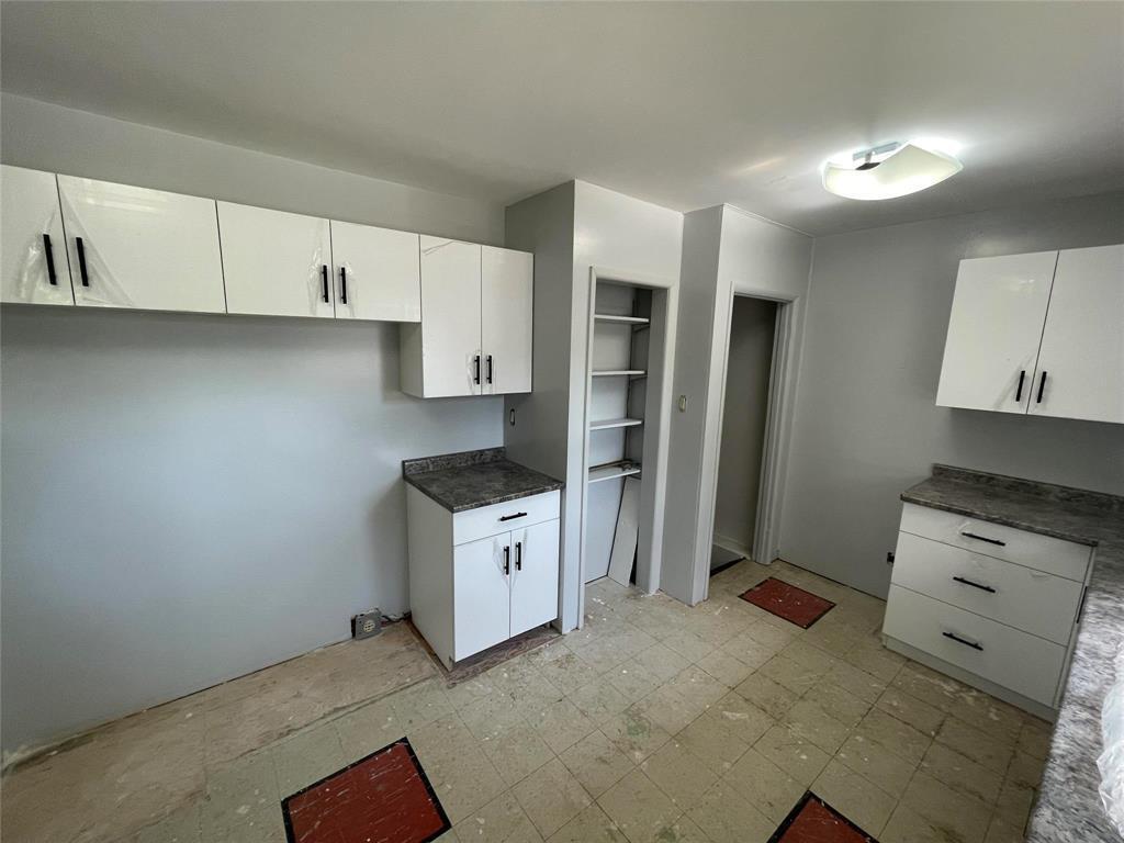 Property Photo: 212 Duncan Street MB R0K 0X0