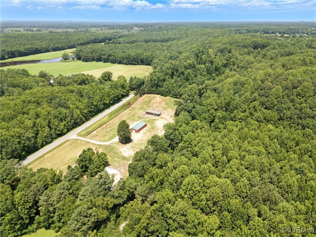 Property Photo: 33419 Richmond Turnpike VA 23069
