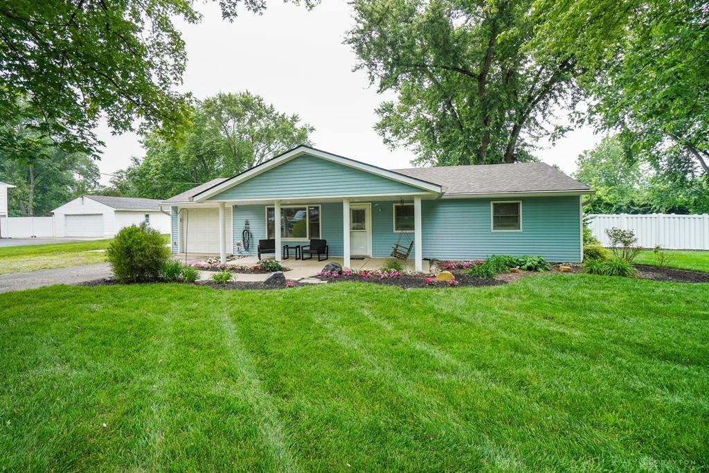 6679 Hendrickson Road  Middletown OH 45044 photo