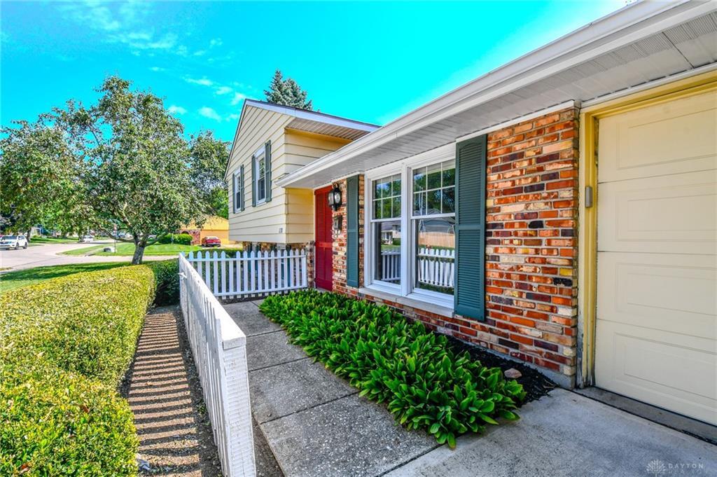 Property Photo:  1138 Edgebrook Avenue  OH 45344 