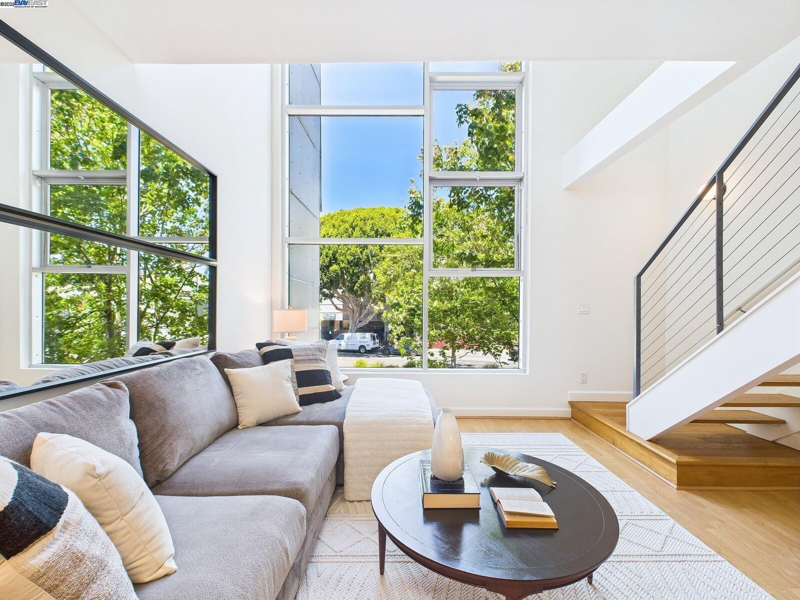 Property Photo:  485 W Macarthur Blvd 201  CA 94609 