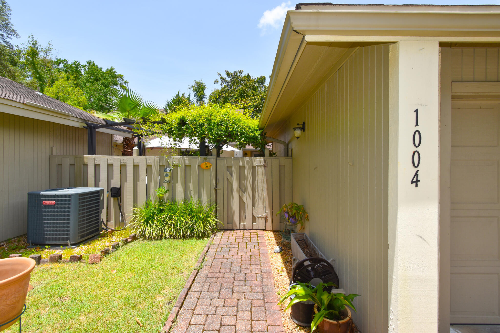 700 Bay Drive 1004  Niceville FL 32578 photo