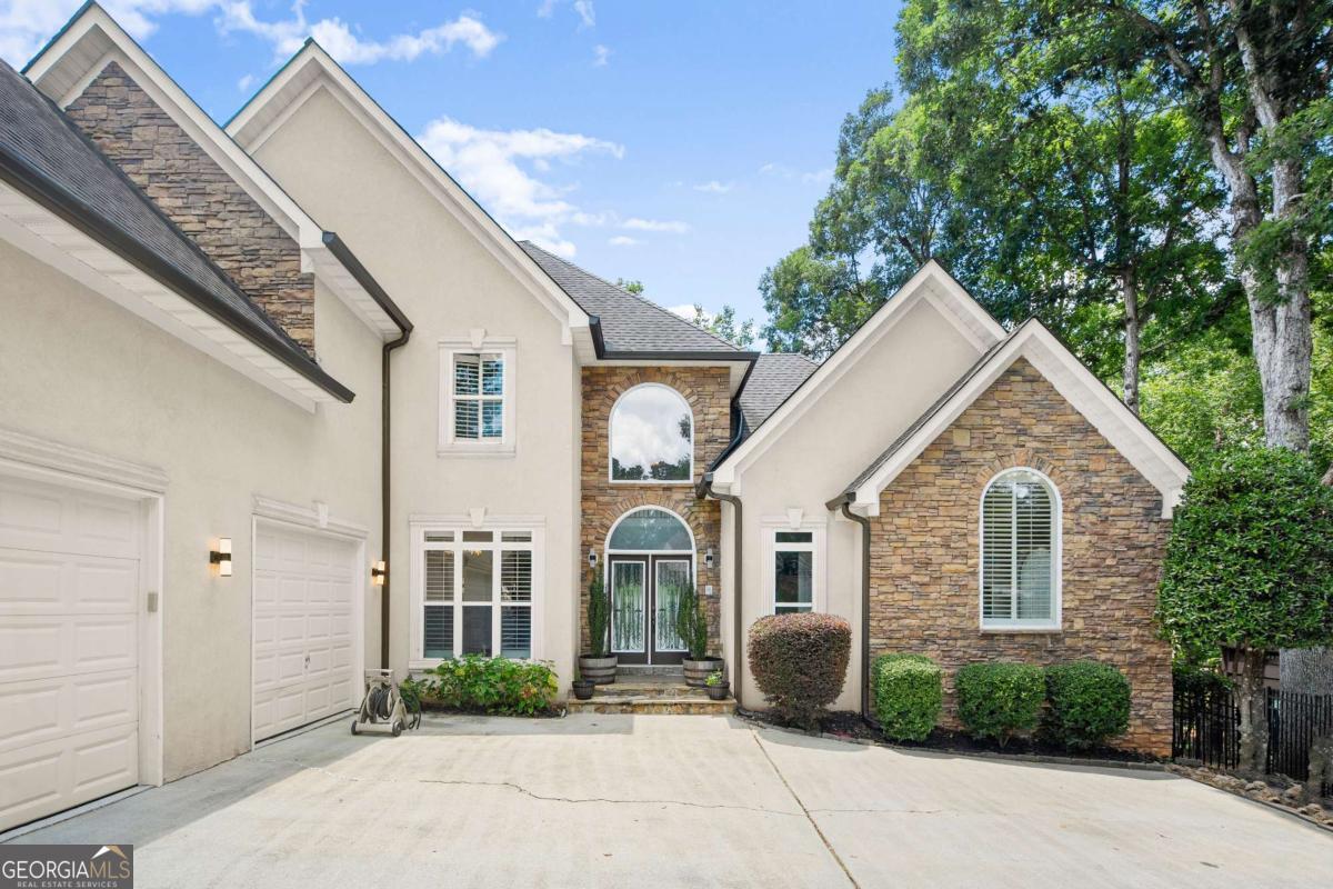 Property Photo: 308 Chanda Cove GA 30253