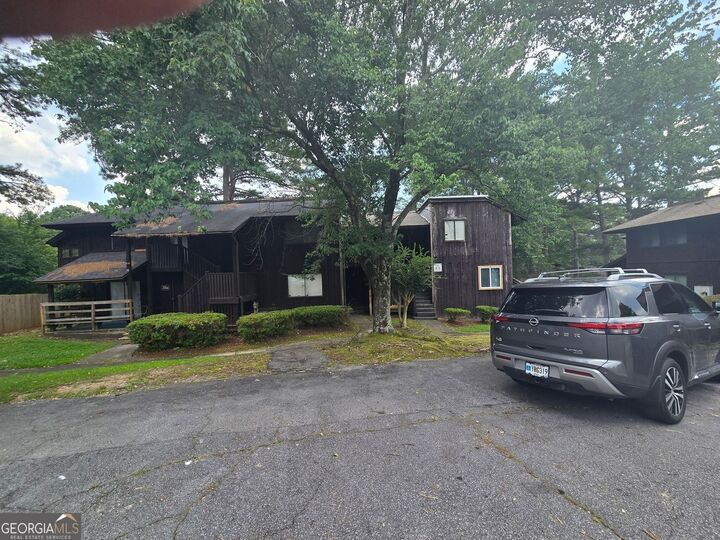 Property Photo:  29 Quail Run B  GA 30035 