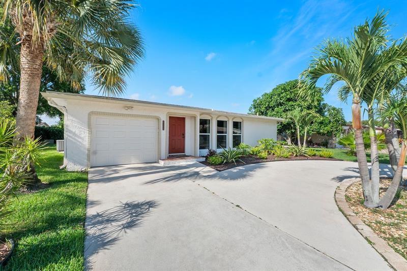 Property Photo:  6334 Winding Brooke Way  FL 33484 