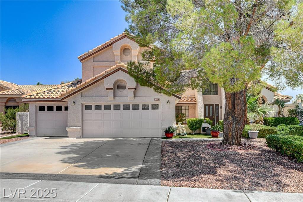 Property Photo: 8344 Snowmass Drive NV 89128