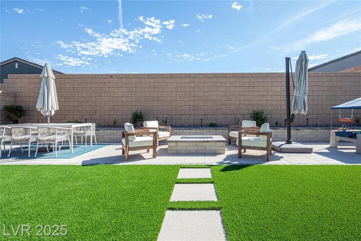 Property Photo: 832 Canonbury Street NV 89011