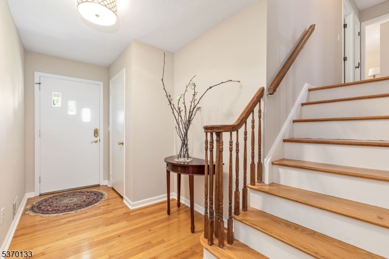 Property Photo: 1422 Graymill Dr NJ 07076