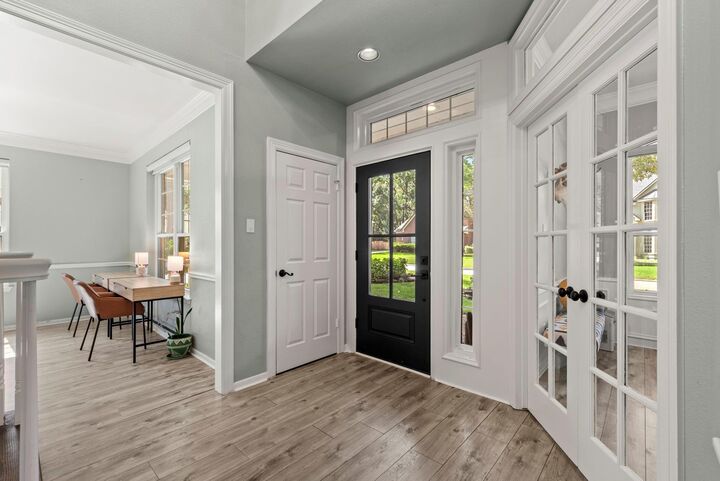 Property Photo: 31 Treescape Circle TX 77381