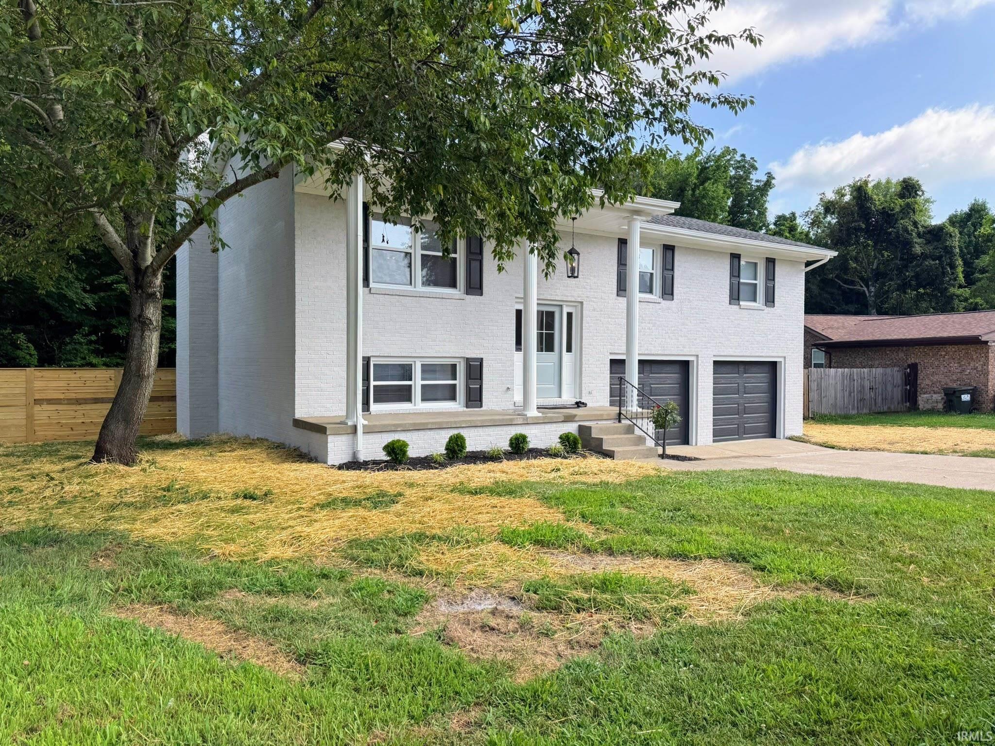 Property Photo: 4144 Hilldale Drive IN 47630