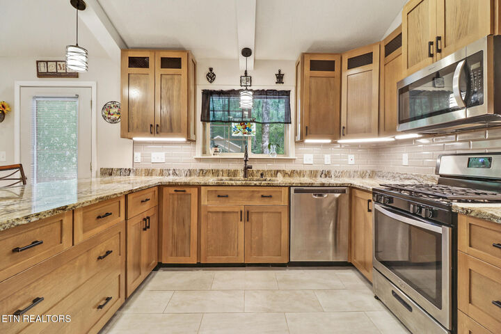 Property Photo:  119 Burrough Lane  TN 38558 