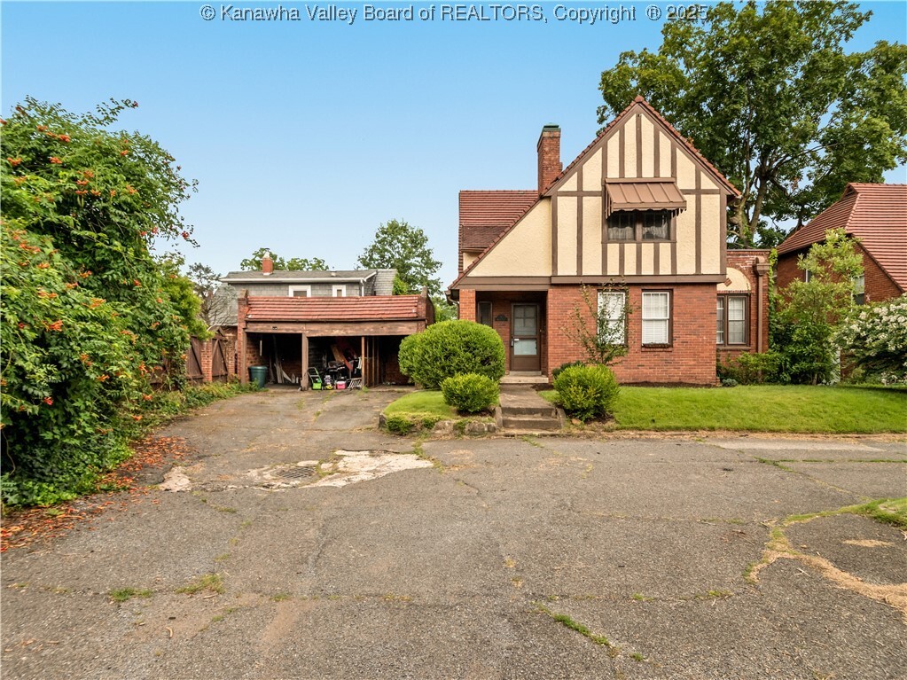 5 Manor Place  Charleston WV 25311 photo