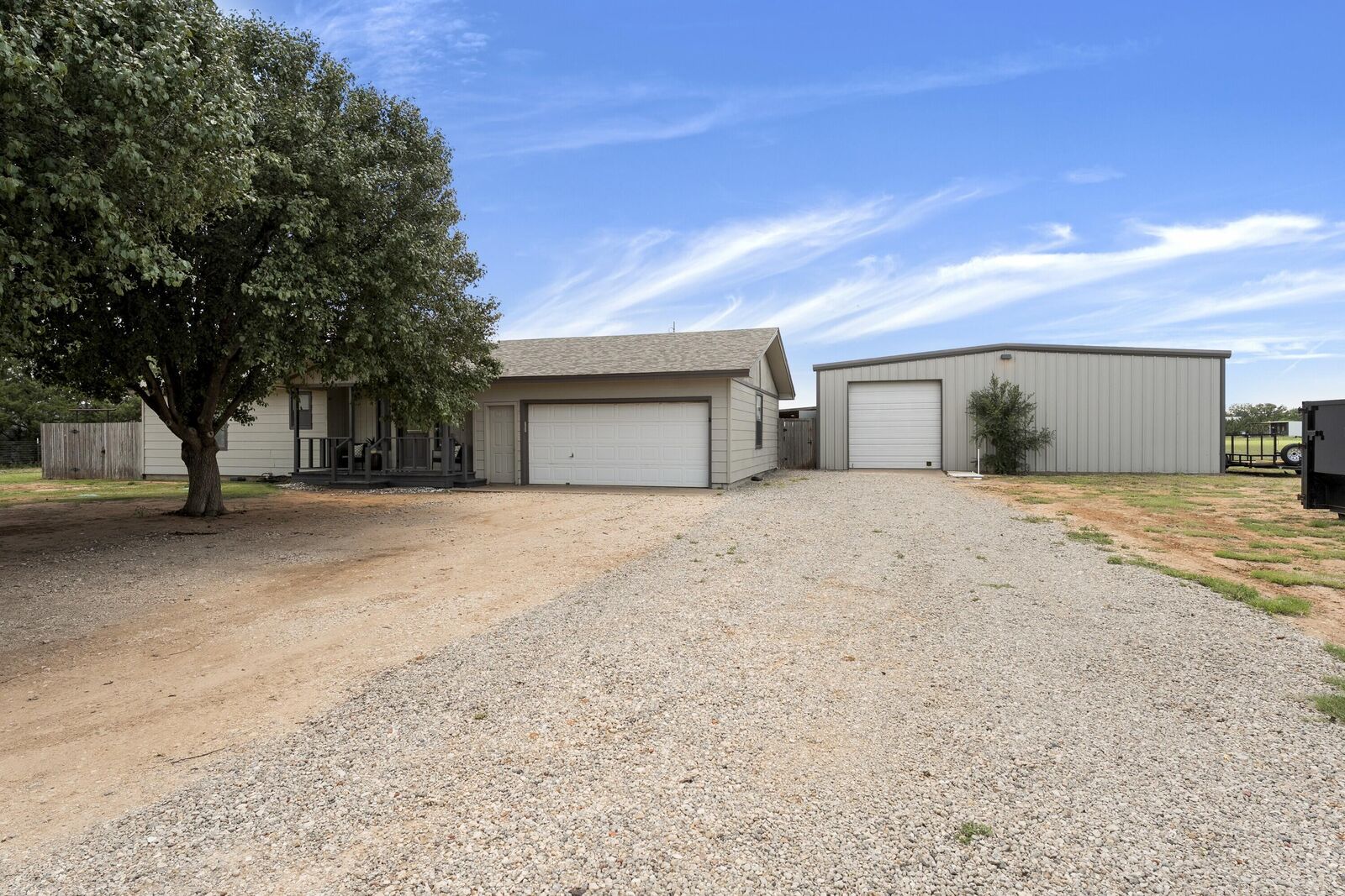 Property Photo: 7421 County Rd 6150 TX 79363