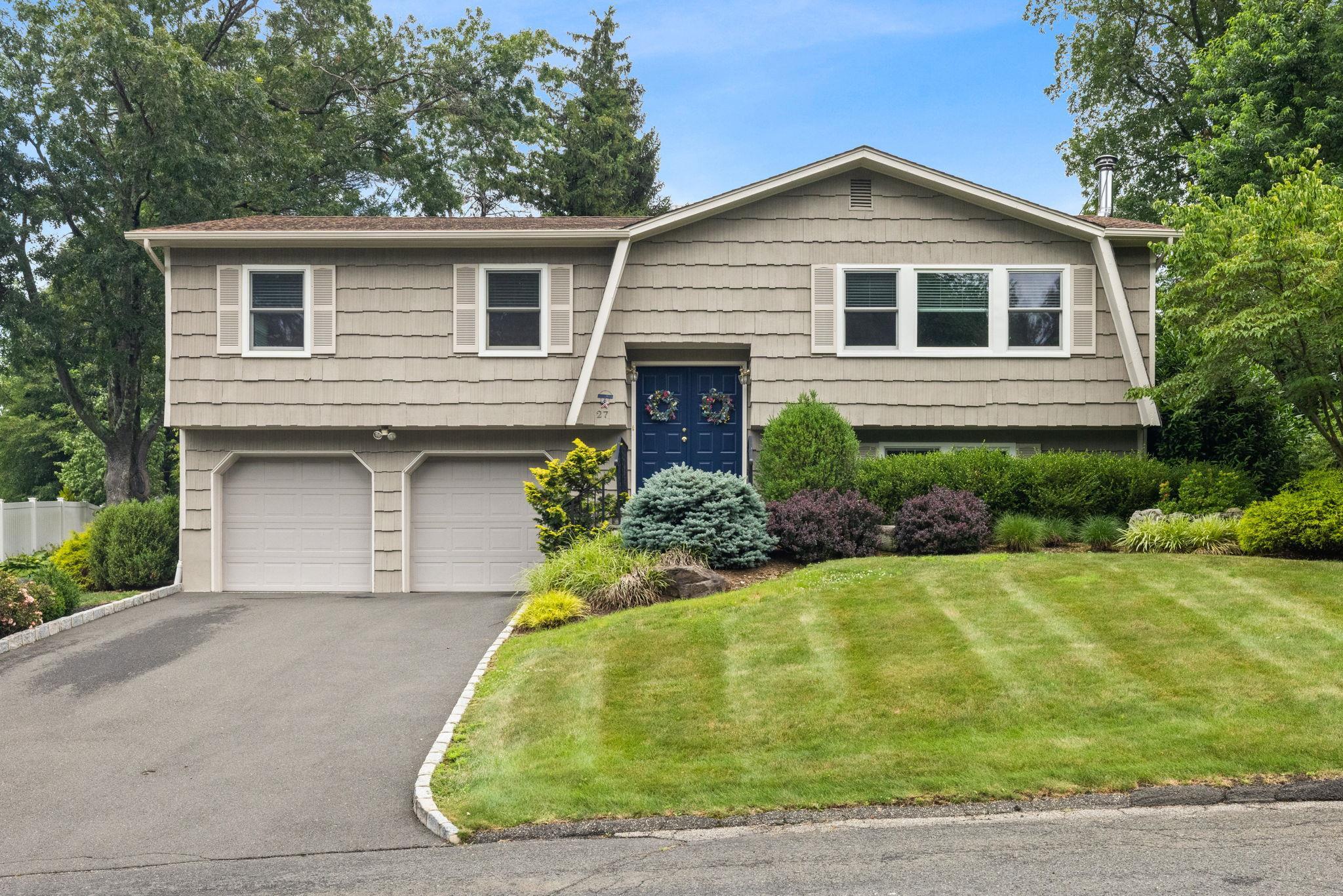 Property Photo: 27 Stubbe Drive NY 10980