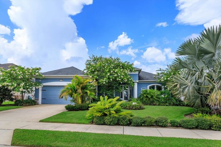 2440 Pawtucket Pass  Mount Dora FL 32757 photo
