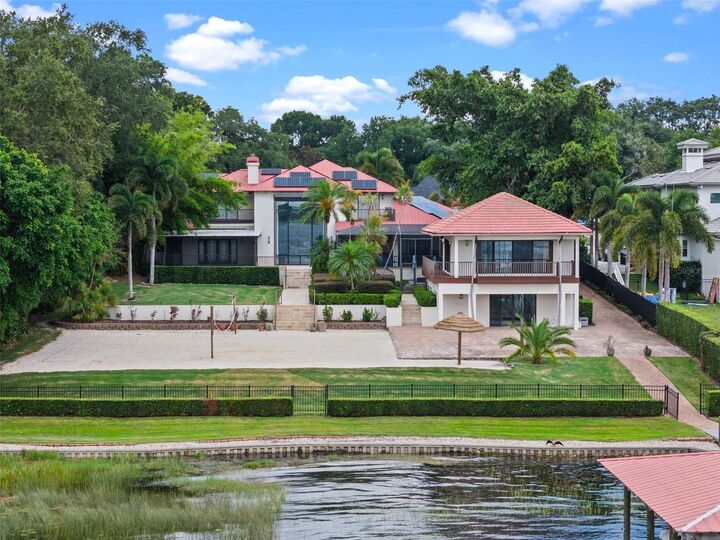 Property Photo:  10545 Down Lakeview Circle  FL 34786