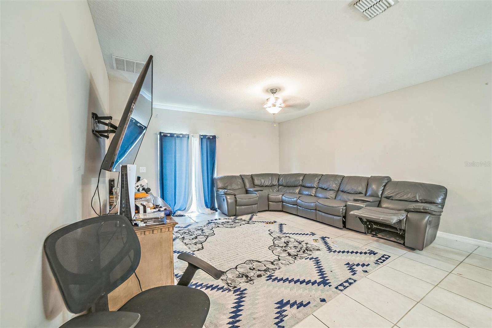 Property Photo:  1725 Yellow Trail  FL 33801 