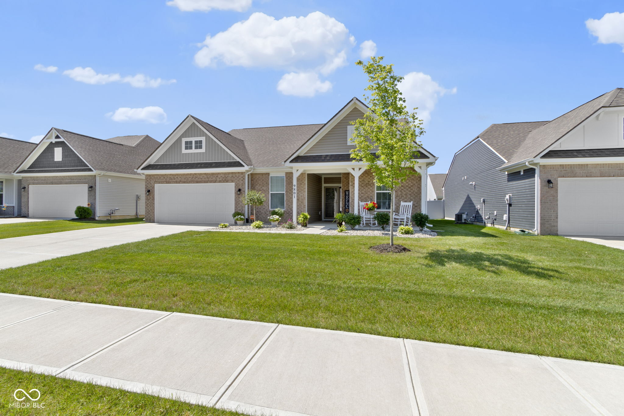 Property Photo: 9801 Zion Way IN 46064