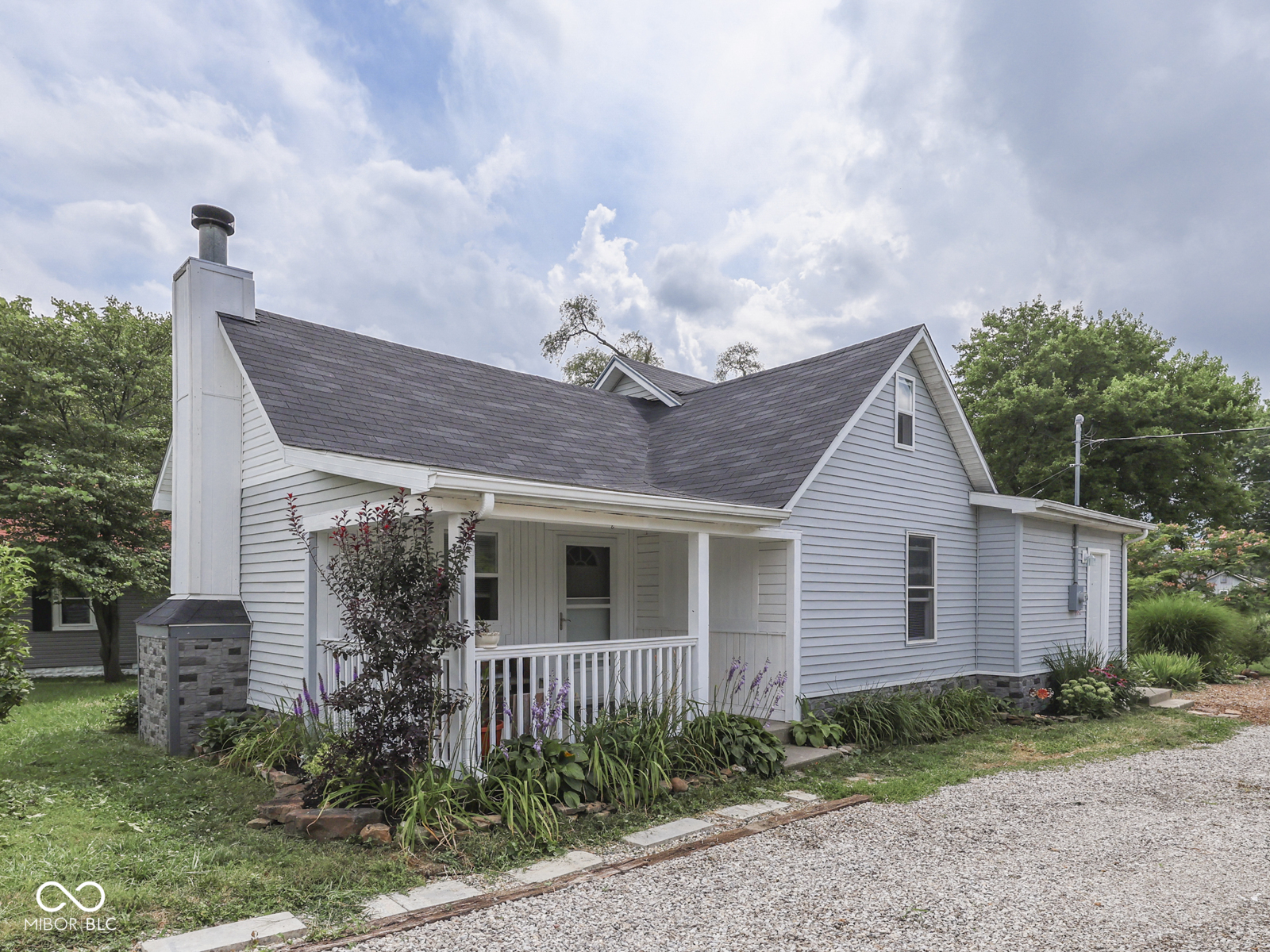 110 S Railroad Street  Whiteland IN 46184 photo