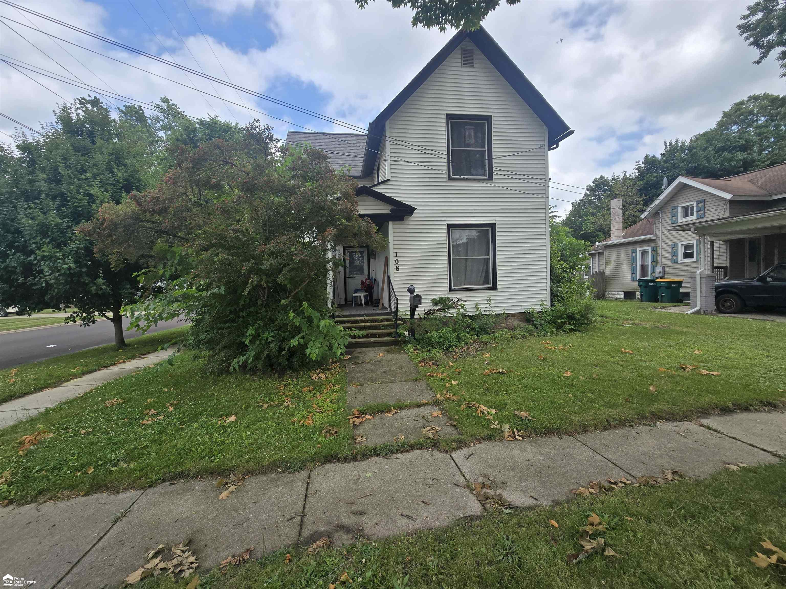 Property Photo: 108 N Mercer Street MI 48429