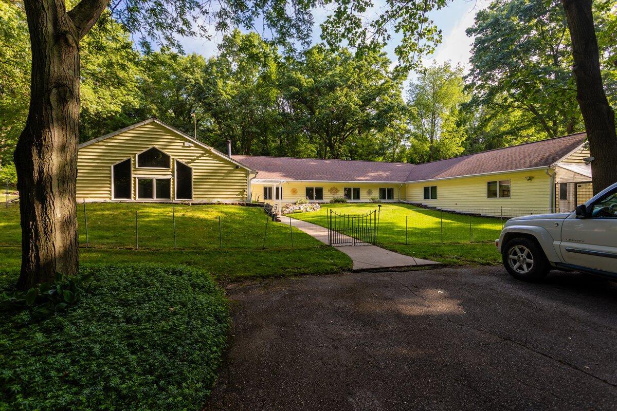 3900 Dursum Avenue NE  Ada MI 49301 photo