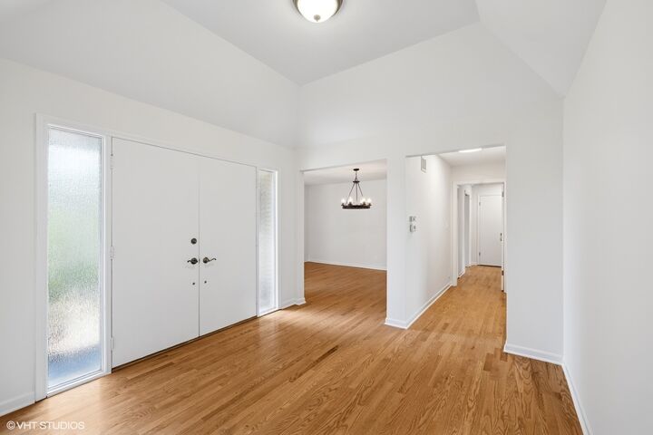 Property Photo:  1770 Overland Trail  IL 60015 
