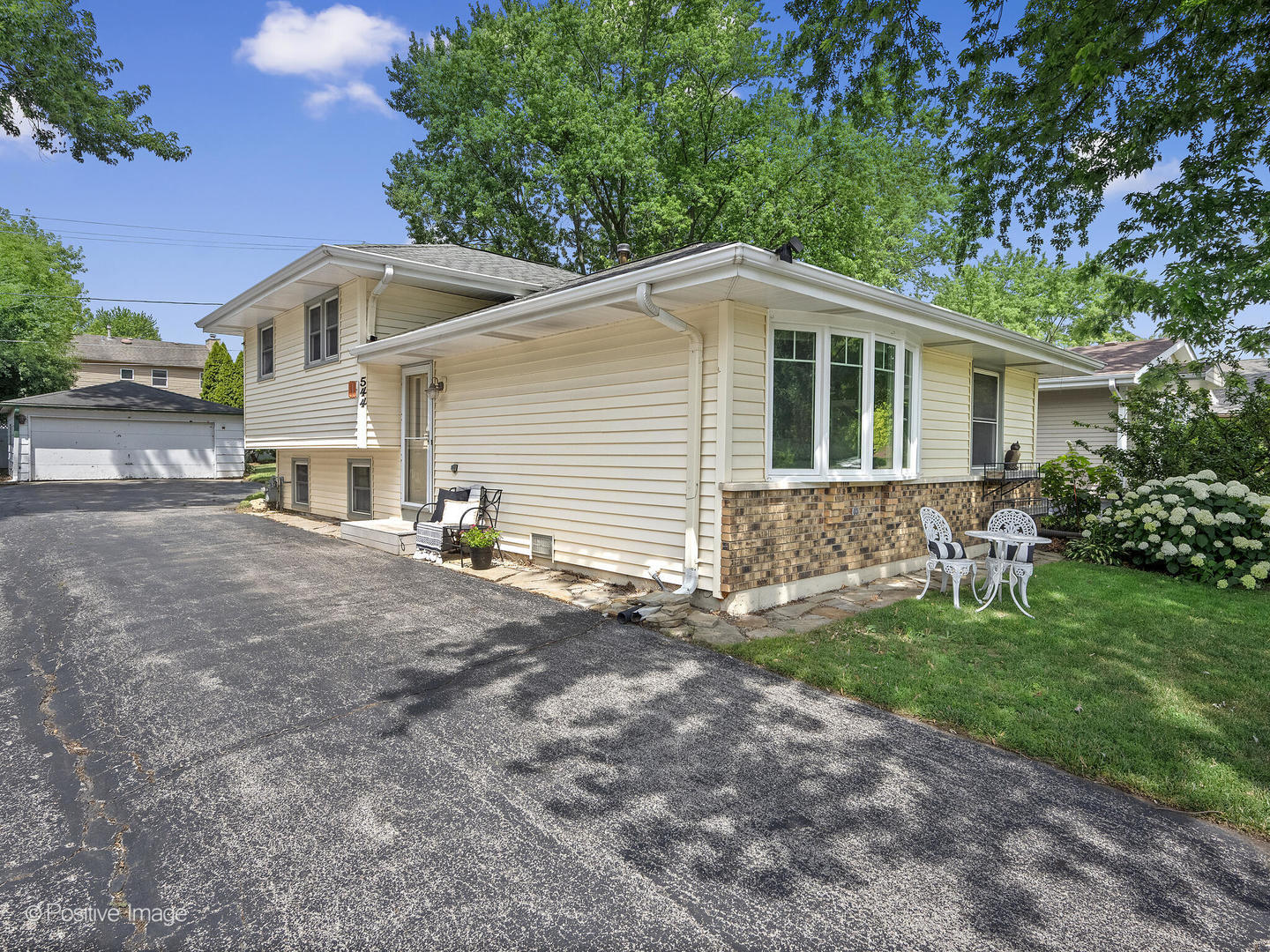 Property Photo: 0S544 East Street IL 60190
