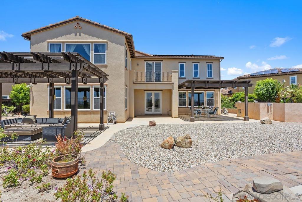 Property Photo:  5029 Medalist Ct  CA 92057 