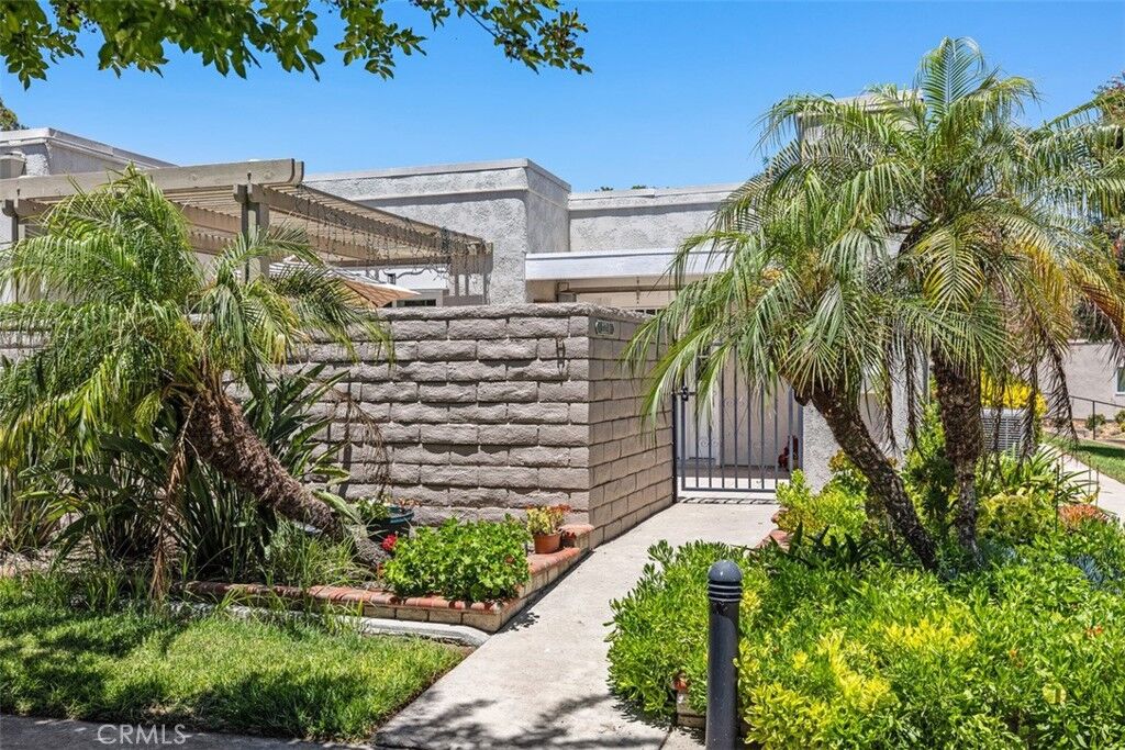 Property Photo: 2272 Via Mariposa E D CA 92637
