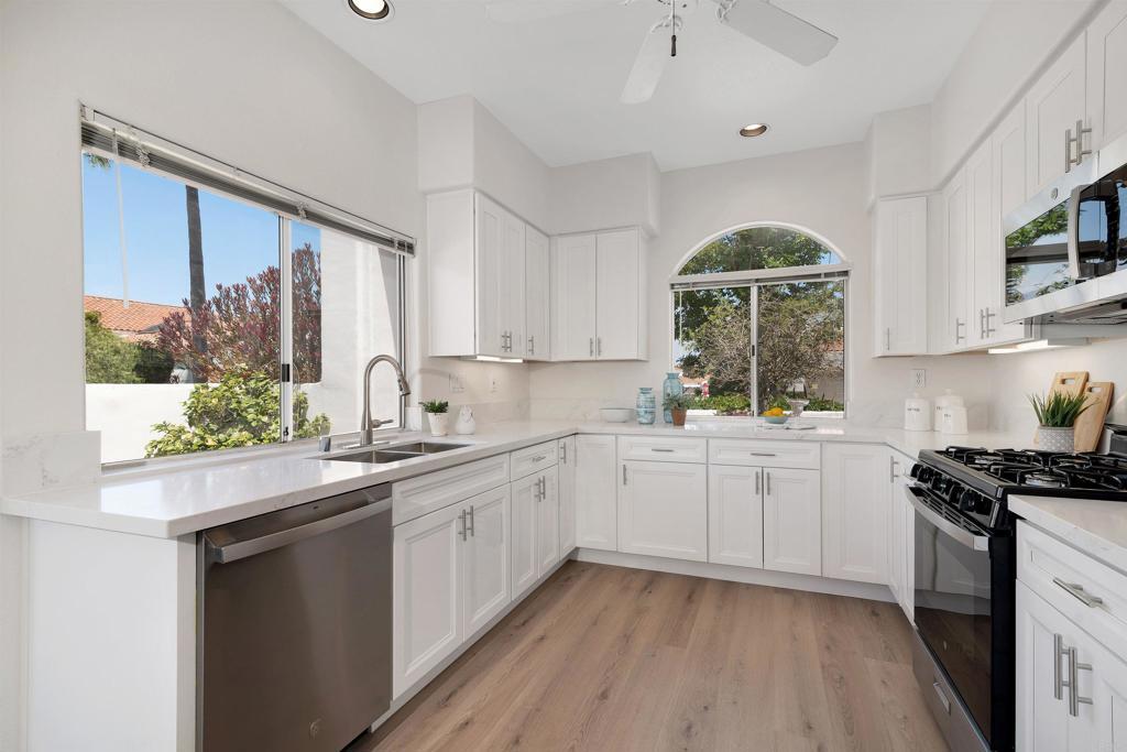 Property Photo: 4981 Lerkas Way CA 92056