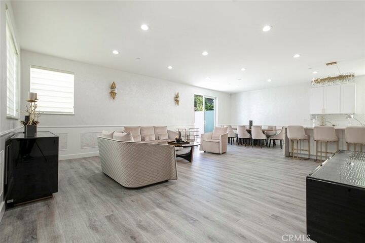 Property Photo:  9124 N Nilo Lane  CA 91402 