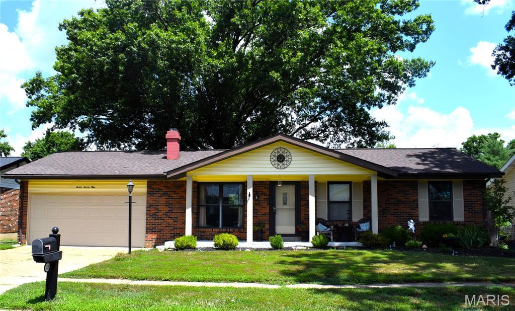 Property Photo: 1223 Derbyshire Drive MO 63021