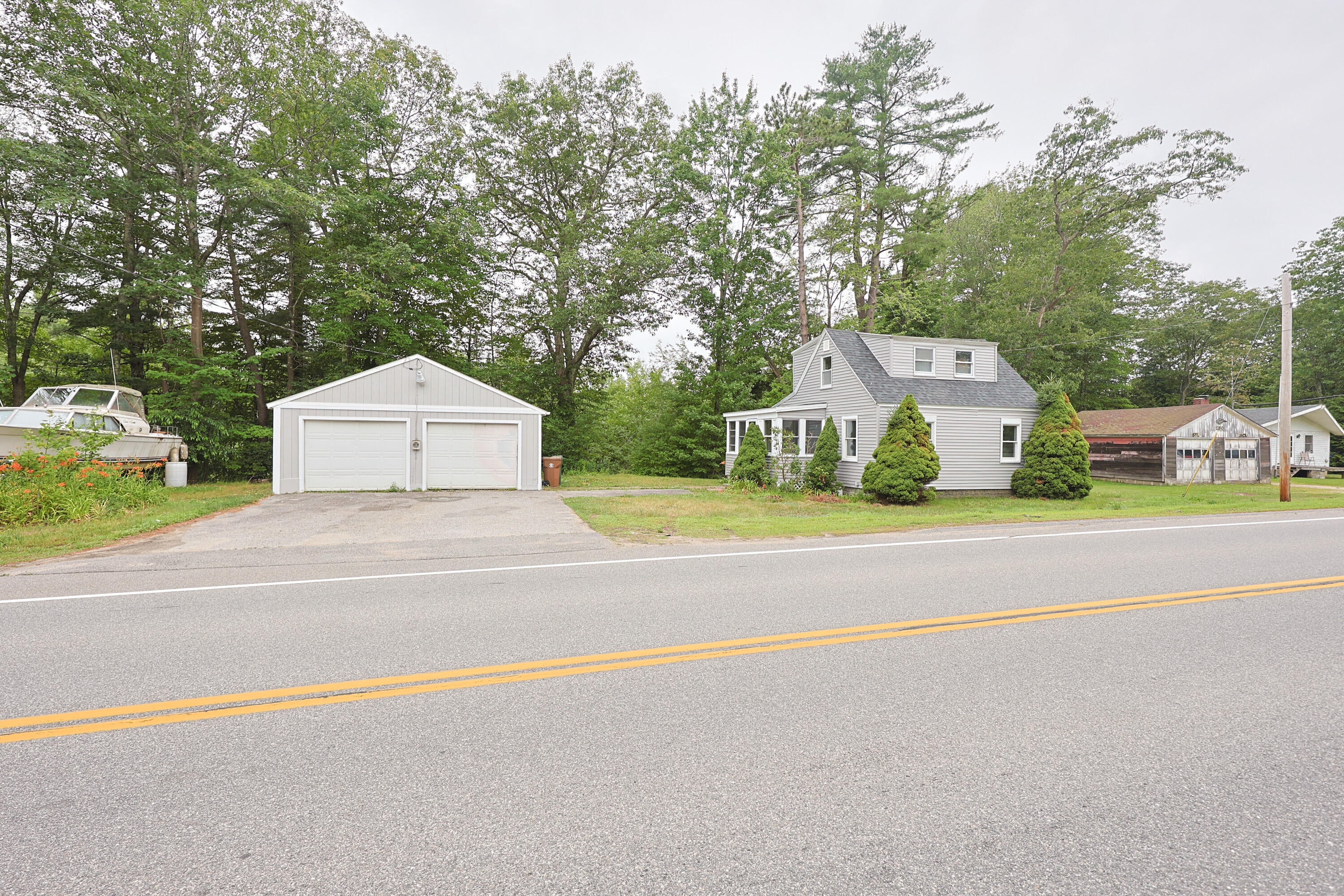 Property Photo:  288 Buxton Road  ME 04072 