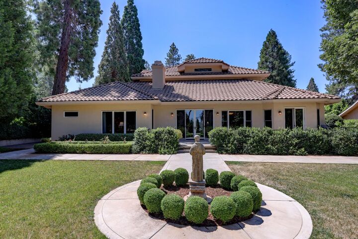 Property Photo: 11208 Ridge Road CA 95959