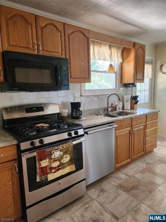 Property Photo: 40 Crestmont Road NJ 07424