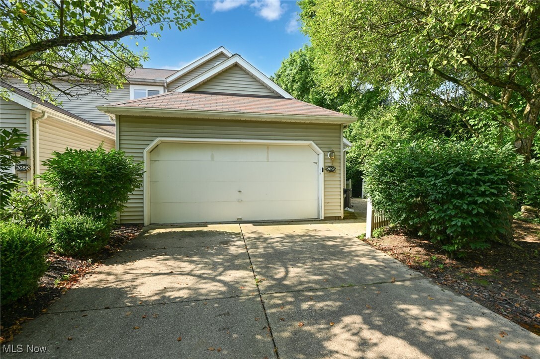 Property Photo: 2096 Hidden Hollow Lane OH 44313