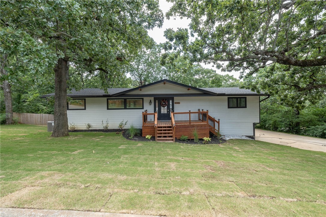 1143 Oak Drive  Fayetteville AR 72701 photo