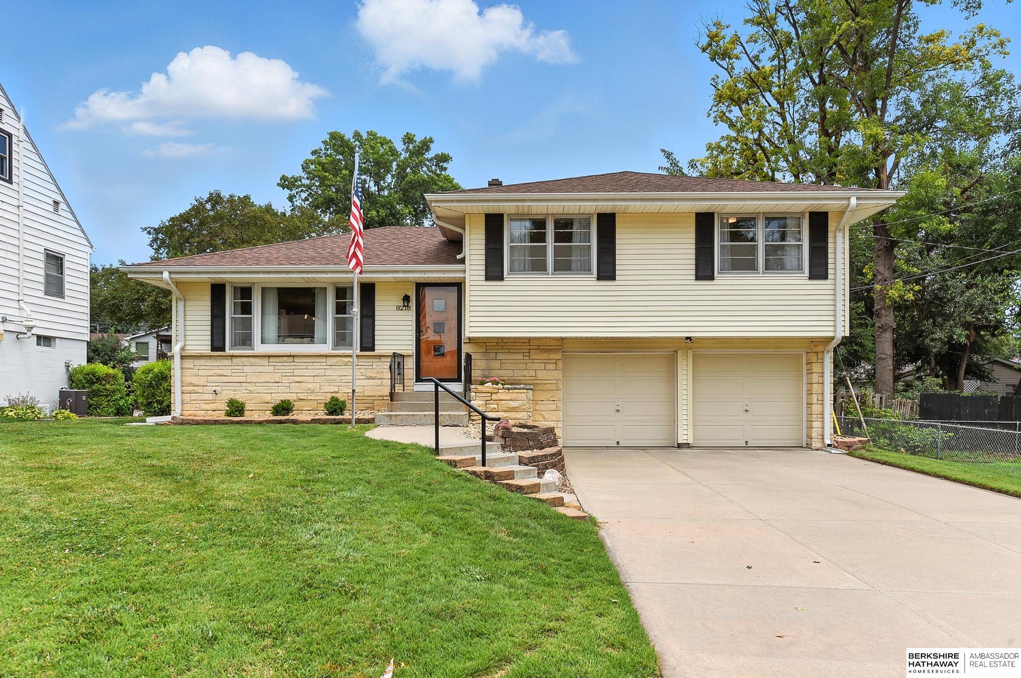 8218 Castelar Street  Omaha NE 68124 photo